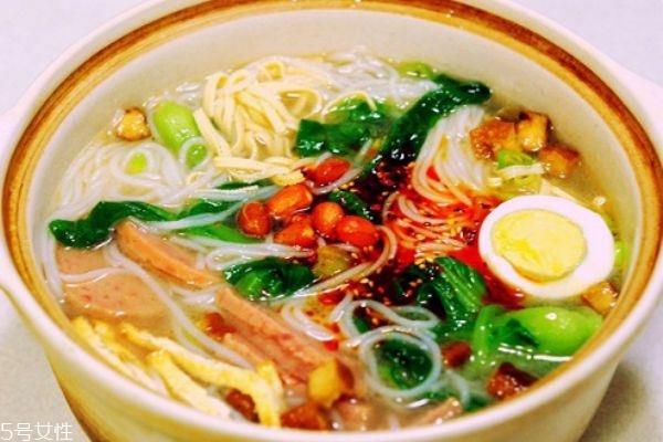 米线要提前泡多长时间 米线煮多久 米线要提前泡多长时间 米线煮多久