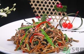 死黄鳝为什么不能吃？黄鳝死了有毒吗？