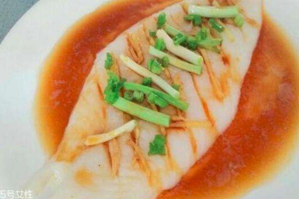 巴沙鱼和龙利鱼的区别有什么 巴沙鱼的热量有多少呢 巴沙鱼和龙利鱼的区别有什么 巴沙鱼的热量有多少呢