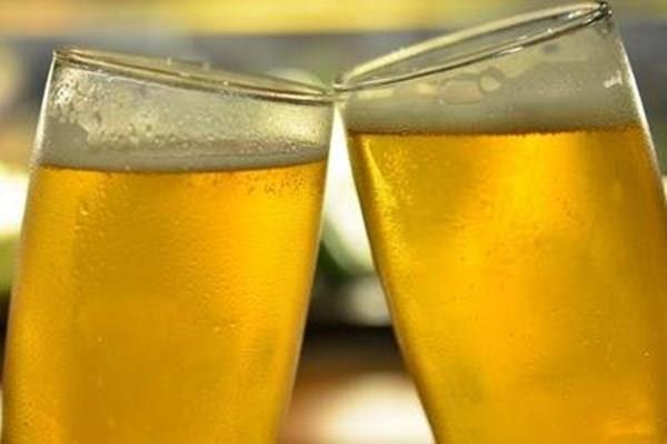 菠萝啤含酒精吗 怎么判断菠萝啤含酒精