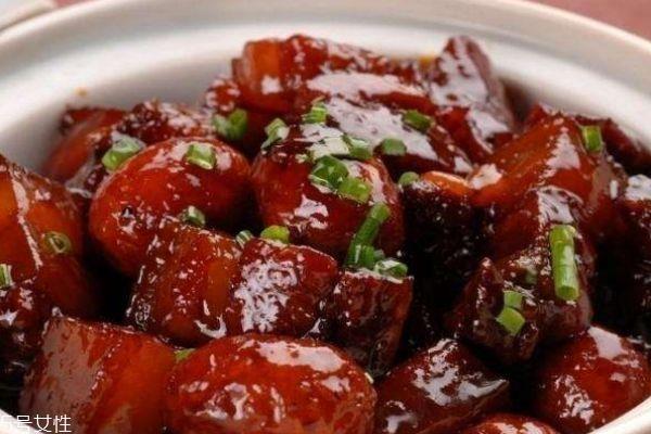 红烧肉应该怎么做呢 红烧肉要用什么肉呢