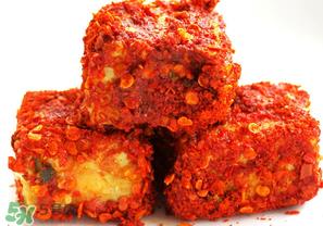 霉豆腐长黑毛能吃吗？霉豆腐为什么长黑毛？