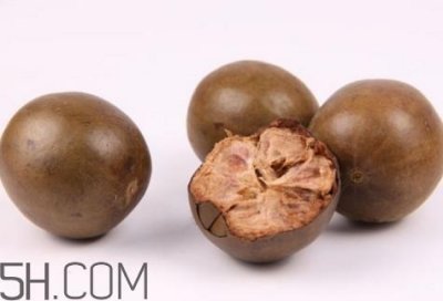 ​罗汉果大的好还是小的好？来大姨妈可以喝罗汉果吗