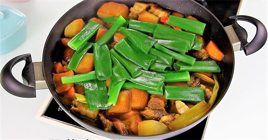 萝卜炖肉的家常做法 煮出入口即化的卤肉 萝卜炖肉的家常做法 煮出入口即化的卤肉