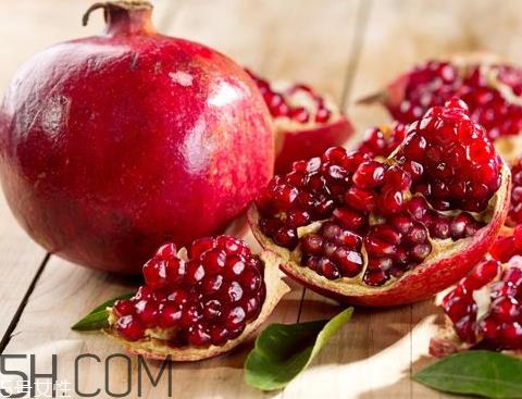 甜石榴能泡酒吗 甜石榴是酸性还是碱性 甜石榴能泡酒吗 甜石榴是酸性还是碱性