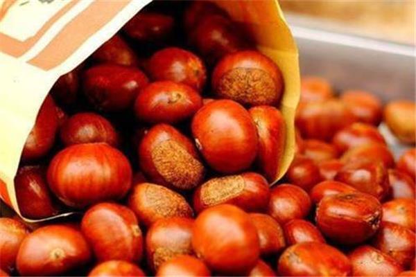 糖炒栗子用什么栗子 糖炒栗子家庭版怎么做 糖炒栗子用什么栗子 糖炒栗子家庭版怎么做