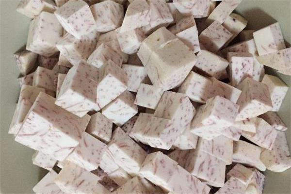 芋头糕不能和什么一起吃 芋头糕什么人不能吃 芋头糕不能和什么一起吃 芋头糕什么人不能吃