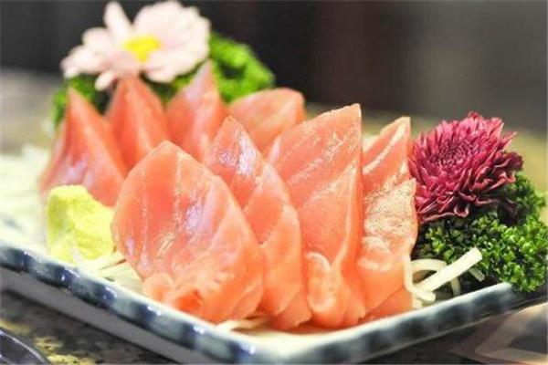 三文鱼隔夜还能吃吗 看保存状况 三文鱼隔夜还能吃吗 看保存状况