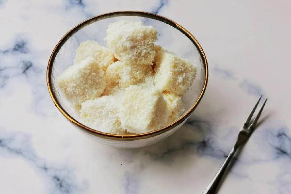 椰蓉的热量高吗 椰蓉可以泡水喝吗