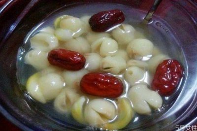 ​适合孕妇喝的汤有什么呢 孕妇喝猪骨头汤有什么好处呢