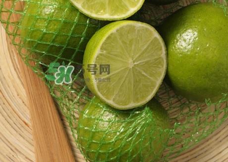 青柠檬可以直接吃吗？青柠檬可以用开水泡吗