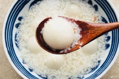 ​米酒汤圆可以和药一起吃吗 米酒汤圆和感冒药能同时吃吗