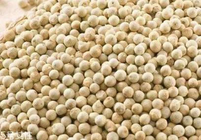 白胡椒是辣椒吗？白胡椒辣吗？