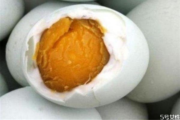 减肥期间可以吃鸭蛋吗 怎么吃比较好