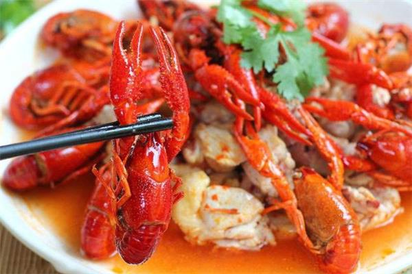 口味虾属于海鲜吗 吃口味虾会过敏吗 口味虾属于海鲜吗 吃口味虾会过敏吗