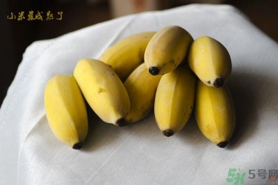 ​牛奶蕉可以和苹果一起吃吗？牛奶蕉和苹果一起吃好吗？