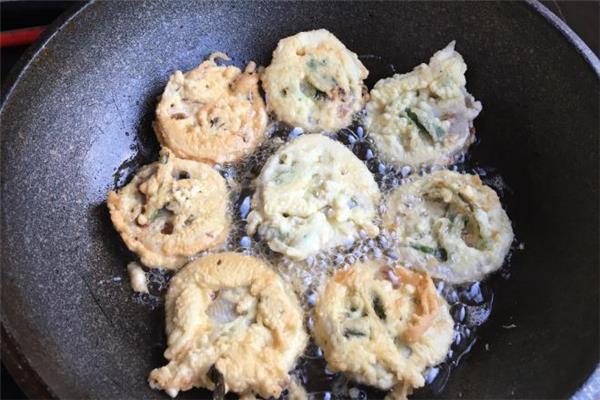 炸藕盒的面糊怎么调 炸藕盒的做法