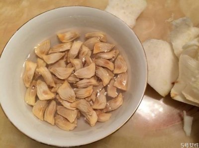 柚子籽可以吃吗 柚子大籽和小籽区别