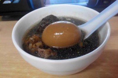 ​米醋泡鸡蛋的做法 米醋泡鸡蛋有减肥功效吗