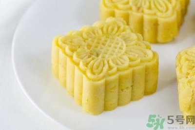 ​绿豆糕和牛奶可以一起吃吗?绿豆糕和牛奶一起吃有什么好处