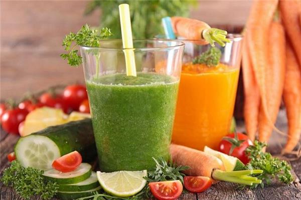 喝芹菜汁会变黑吗 做好防晒措施