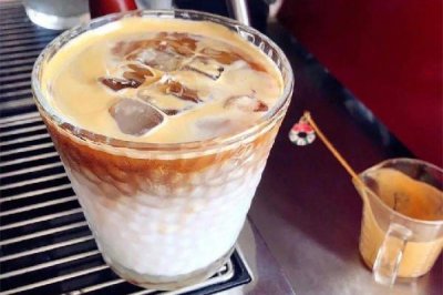 ​生椰拿铁减肥可以喝吗 生椰拿铁的热量