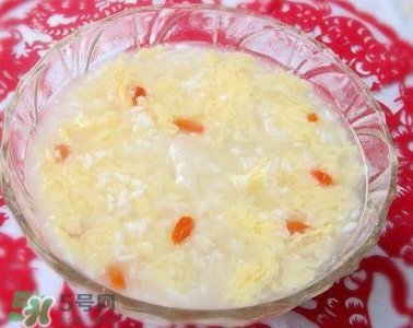 ​孕妇能吃醪糟吗？醪糟有点酸是怎么回事