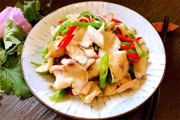 哺乳期可以吃黑鱼吗 坐月子可以吃黑鱼吗