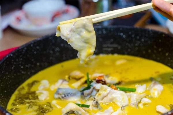 哺乳期可以吃黑鱼吗 坐月子可以吃黑鱼吗