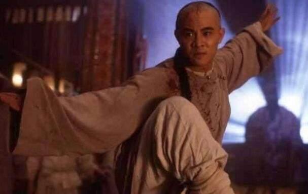 李连杰最经典的10部电影,每一部都值得收藏,尤其是最后三部!