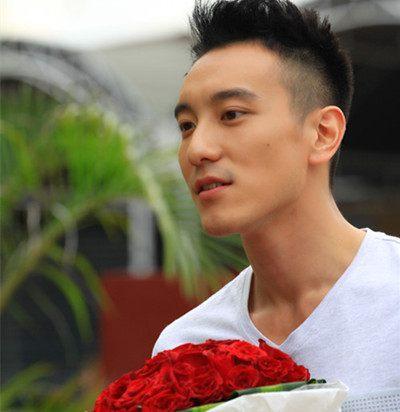 《三国机密》里的郭嘉,风流浪子,帅过张震,现实中却是宠妻狂魔