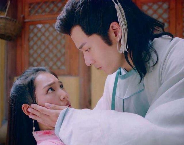 《绾青丝》超越《芊泽花》:又甜又虐,连刷10遍毫不夸张!