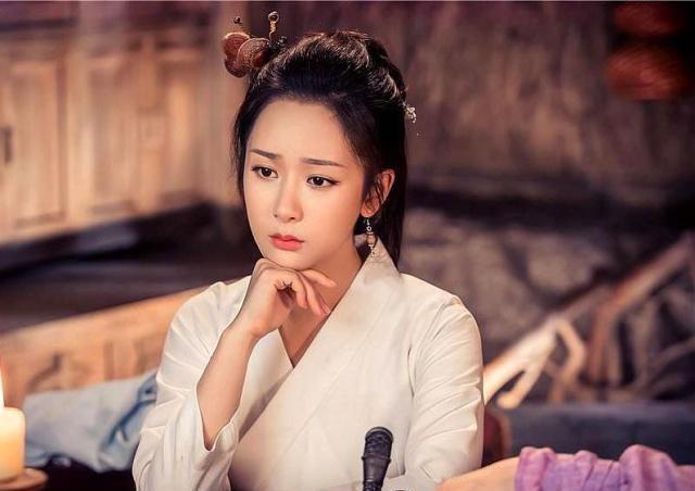 《绾青丝》超越《芊泽花》:又甜又虐,连刷10遍毫不夸张!