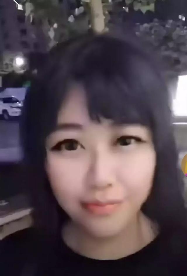 乔碧萝殿下事件后续:半天涨粉20余万,火到国外人气堪比穆雅斓