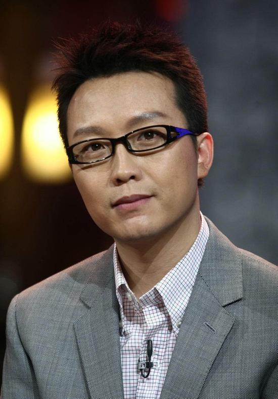 李玉刚深夜发文,状态有点不对,粉丝看出大问题,网友:挺住!