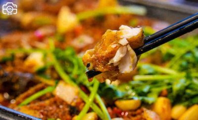 ​巫山不容错过的美食：巫山烤鱼，工艺简单，味道绝佳，你喜欢吗？