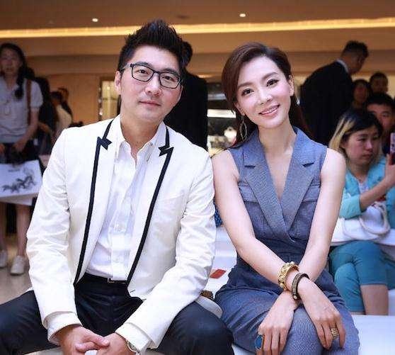 世界级钢琴家 和李云迪齐名 离婚后带着8岁儿子 娶了旗袍女皇陈数