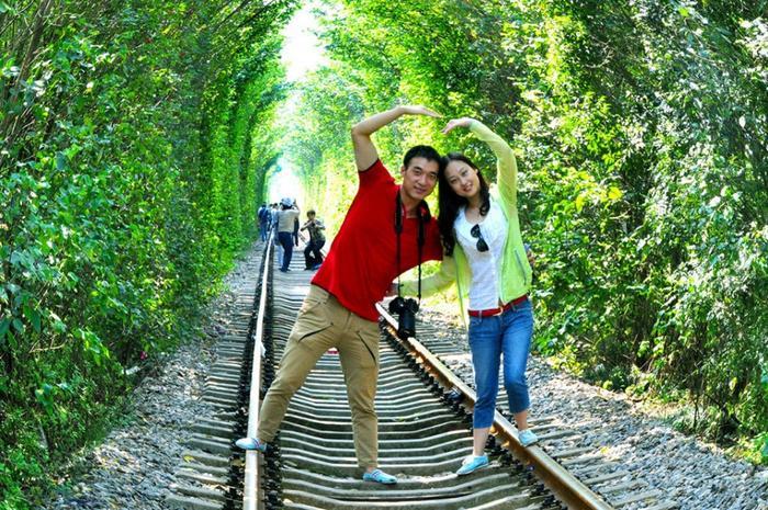世界网红景点“爱情隧道”,原来在我国也有一条,却一直不知道!