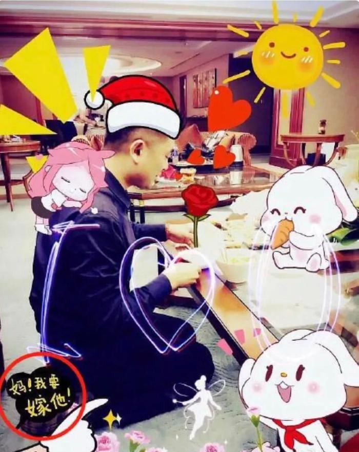 当红小花与经纪人恩断义绝?是钱没分够还是另有隐情