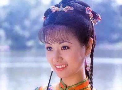 夏雨荷与乾隆在家发生关系，为何她父母却不知？