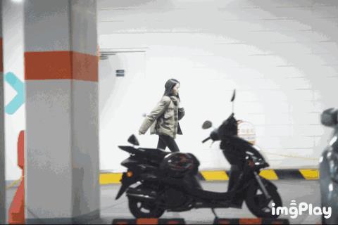 从绯闻到澄清再到恋爱实锤!权志龙的恋情是情理之中还是意料之外?