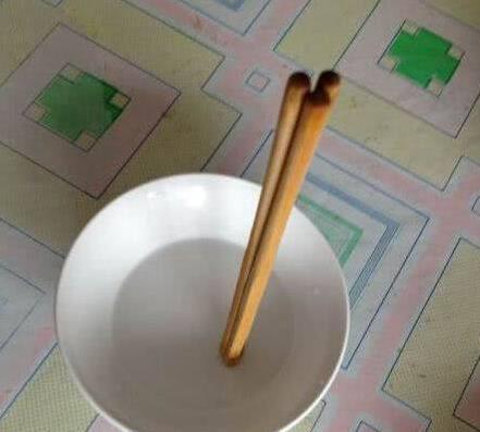 农村里的一些迷信,关于鬼神之说你们相信吗?反正我信!