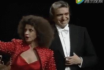 《饮酒歌》唱成“假酒歌”,世界级男高音也“翻车”……