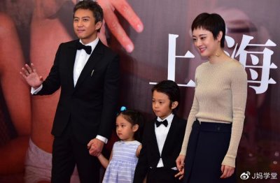 邓超儿子9岁,相貌风靡日本,网友称其为“男神”:快点长大