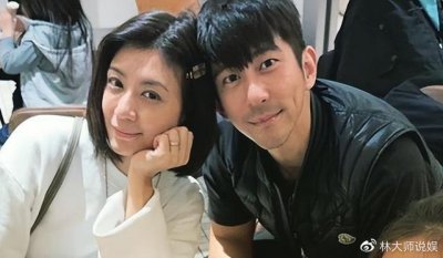 贾静雯一家为修杰楷庆生,献吻搞怪超甜蜜,17岁女儿比妈妈还成熟