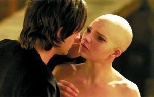 《人兽杂交》如此疯狂地科幻片。