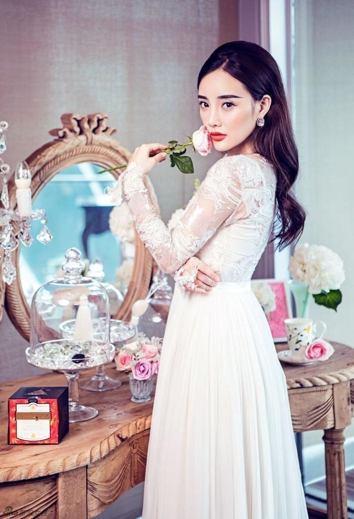 李小冉删掉的聊天记录信息量大，网友：这次李小璐的事情闹大了