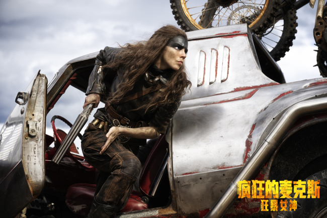 《疯狂的麦克斯:狂暴女神》今日上映 废土经典震撼回归端午必看