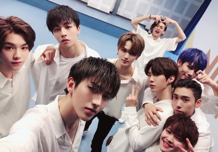 《以团之名》人气出道团名土出新境界,对比后火箭少女的团名真香