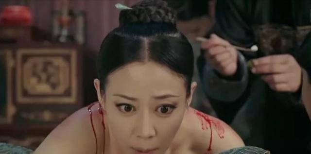 《延禧》高贵妃当真蒙昧无知?皇上的一句话,道出真正的高宁馨